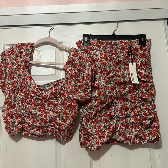 Haute Mode orange flower set size Large - Picture 1 of 5